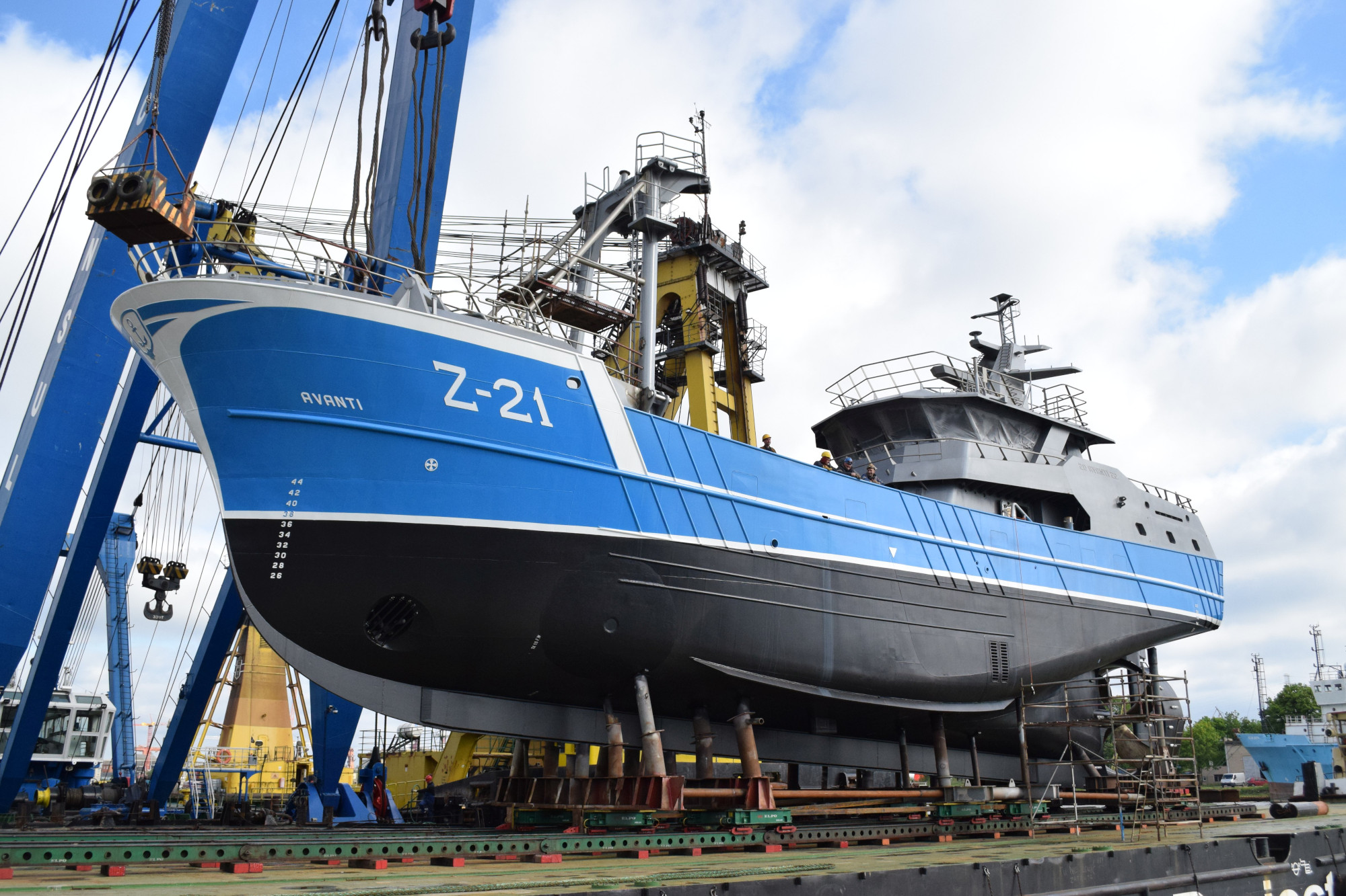 Beam Trawler BT3808 YN630 - wodowanie